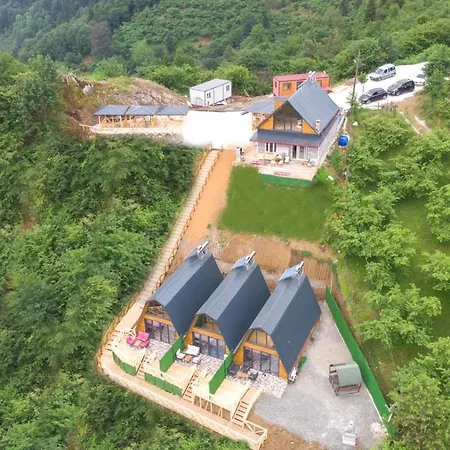 Chalet Kartal Tepesi & Restaurant *